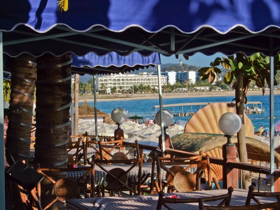 大东海海边烧烤